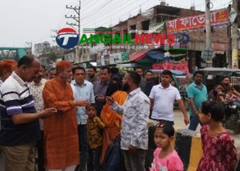 মির্জাপুরে বিভিন্ন বাসের কাউন্টার পরিদর্শন করেন আবুল কালাম আজাদ এমপি