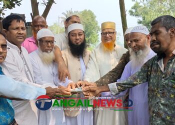 মধুপুরে ক্যান্সার আক্রান্ত গফুরের পাশে দাঁড়ালেন "মানবতার মেলবন্ধন" গ্রুপ