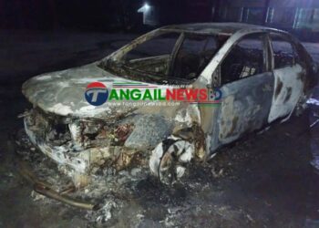 ভূঞাপুরে আওয়ামী লীগ নেতার গাড়িতে অগ্নিসংযোগ