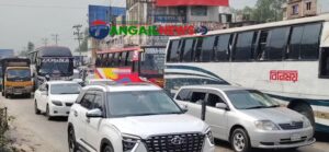 টাঙ্গাইল-যমুনা সেতু মহাসড়কে যানজট নেই ॥ রয়েছে গণপরিবহন সংকট