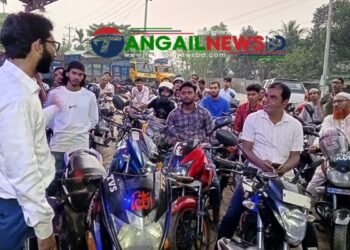 টাঙ্গাইলের পাম্পগুলোতে তেল সংকট ॥ বাইরে বেশি দামে বিক্রির অভিযোগ