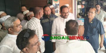 টাঙ্গাইলে আগুন লাগা আজিজ প্লাজা ও মোটরসাইকেলে নিহতের বাড়ি পরিদর্শন করেন প্রতিমন্ত্রী টুকু