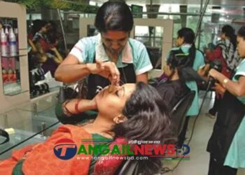 ঈদে টাঙ্গাইলে সেলুন-বিউটি পার্লারে উপচেপড়া ভিড় ॥ ব্যস্ত নর সুন্দররা