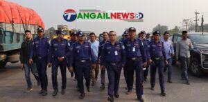 এবার ঈদে যানজট নিরসনে মহাসড়কে থাকবে ১ হাজার পুলিশ