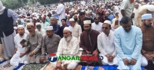 দীর্ঘ ১৭ বছর পর গোপালপুরে ঈদের নামাজ আদায় করলেন সালাম পিন্টু এমপি
