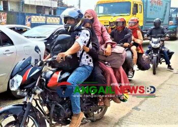 টাঙ্গাইল-যমুনা সেতু মহাসড়কে থেমে থেমে চলছে যানবাহন ॥ দুর্ভোগ চরমে