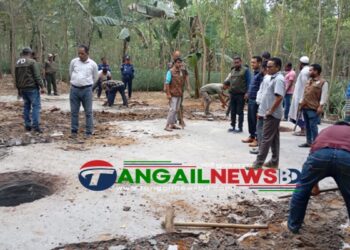 মধুপুর শালবনের অবৈধ সিসা কারখানা গুঁড়িয়ে দিল প্রশাসন
