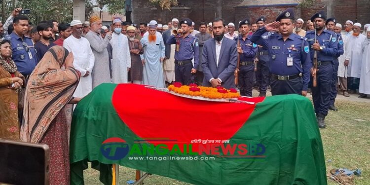 আওয়ামী লীগের সাবেক এমপি জোয়াহেরের জানাজা শেষে রাষ্ট্রীয় মর্যাদায় দাফন