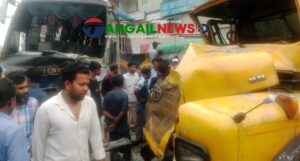 ঘাটাইলের হামিদপুরে বাস-ট্রাক মুখোমুখি সংঘর্ষে দুইজন নিহত