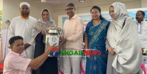 বাসাইলে ২৮০ খামারীর মাঝে এলডিডিপি প্রকল্পের উপকরণ বিতরণ