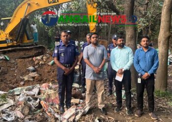 মির্জাপুরের আজগানায় সিসা ও কয়লা কারখানা ধ্বংস