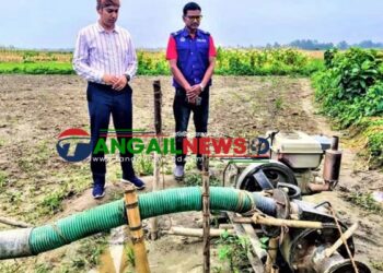 নাগরপুরের মামুদনগরে অবৈধ বালু উত্তোলনকারীদের ড্রেজার ধ্বংস