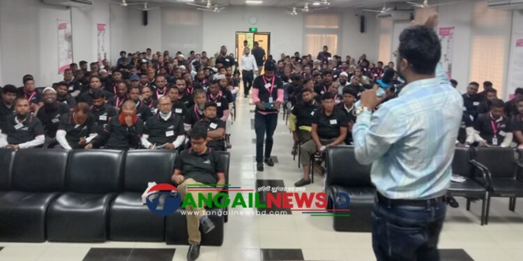 মধুপুরে ব্র্যাকের কারিগরি দক্ষতা ও সেবার মান উন্নয়নে প্রশিক্ষণ অনুষ্ঠিত