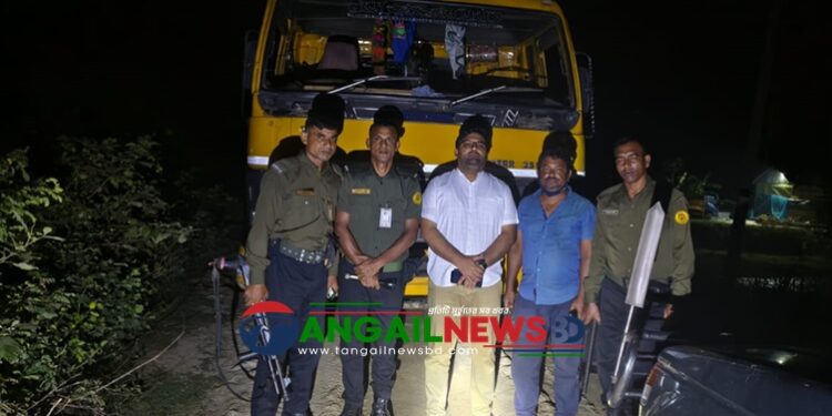 কালিহাতীতে অবৈধ বালু উত্তোলনে তিন লাখ টাকা জরিমানা