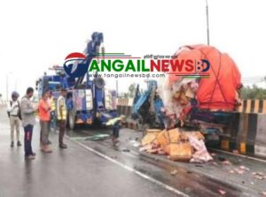 টাঙ্গাইলে সড়ক দুর্ঘটনায় দুইজন নিহত
