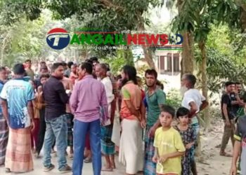 গোপালপুরে প্রধান শিক্ষকের বিরুদ্ধে ছাত্রীকে ধর্ষণ চেষ্টার অভিযোগ ॥ জনগনের বিক্ষোভ