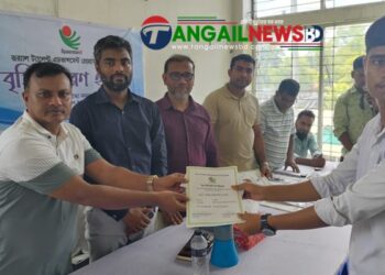 দেলদুয়ারে শিক্ষার্থীদের আশির্বাদ স্পন্দনবি’র “আরট্যাপ” কার্যক্রম