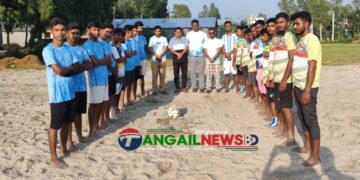 ঘাটাইলে বিবাহিত-অবিবাহিত প্রীতি ফুটবল ম্যাচ অনুষ্ঠিত