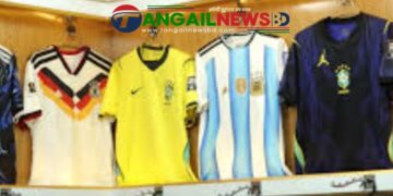 টাঙ্গাইলে ব্রাজিল-আর্জেন্টিনার জার্সি কেনার ধুম পড়েছে