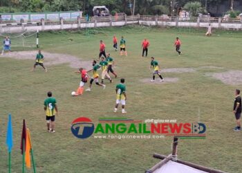 টাঙ্গাইলে বিশ্বকাপ উপলক্ষে ফোরটি আপ ব্রাদার্স ক্লাবের প্রীতি ফুটবল ম্যাচ অনুষ্ঠিত