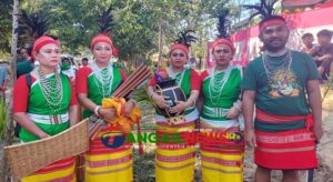 টাঙ্গাইলে আধুনিকতার আগ্রাসনে কোণঠাসা আদিবাসী কৃষ্টি