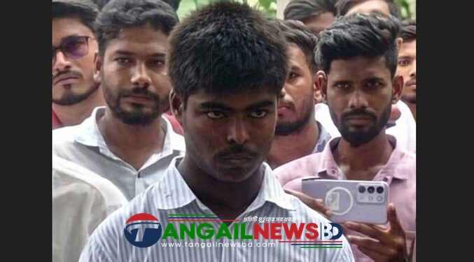 ঘাটাইলে শিক্ষিকাকে মারধর ছাত্রের ॥ ধামাচাপার চেষ্টা