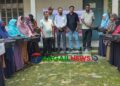 কালিহাতীতে ব্র্যাকের নারী সদস্যদের মাঝে হাঁস-মুরগির বাচ্চা বিতরণ