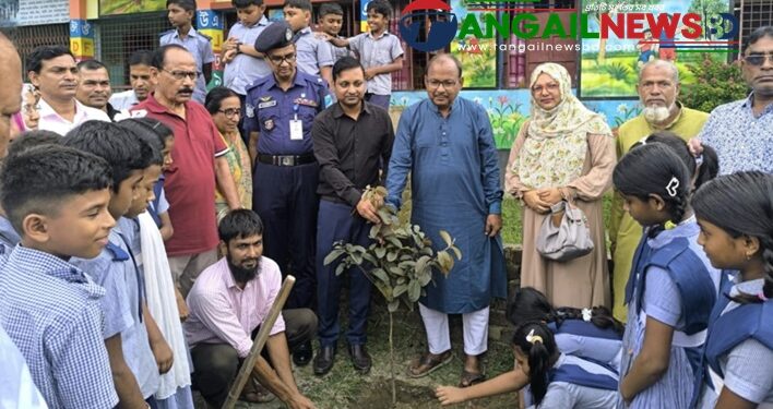 গোপালপুরে ১৬১ সরকারি প্রাথমিক স্কুলে বৃক্ষরোপণ কর্মসূচির উদ্বোধন