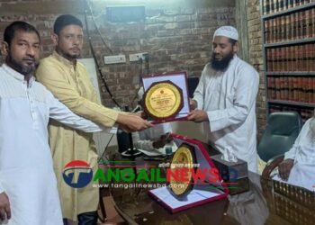 বেফাক পরীক্ষায় শ্রেষ্ঠত্ব ॥ গোপালপুরে কৃতী মাদরাসা ছাত্রীদের সম্মাননা