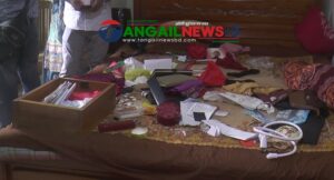 দেলদুয়ারে গ্রিল কেটে ঘরের স্বর্ণালংকারসহ প্রায় ২২ লাখ টাকার মালামাল চুরি