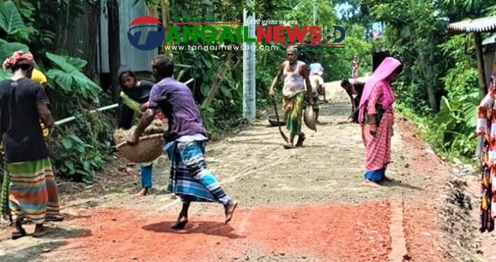 নাগরপুরে সড়ক নির্মাণে অনিয়ম ওঠায় এলজিইডির নির্দেশে পুণরায় কাজ শুরু
