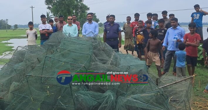 গোপালপুরের ডগা বিলে অভিযানে অবৈধ চায়না জাল জব্দ