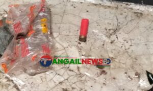 বালুঘাটের আধিপত্য নিয়ে কালিহাতীতে গুলি ॥ থমথমে গোহালিয়াবাড়ী