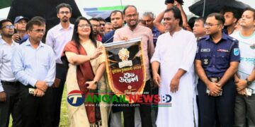 টাঙ্গাইলে জেলা প্রশাসক গোল্ডকাপ ফুটবল টুর্নামেন্টের উদ্বোধন