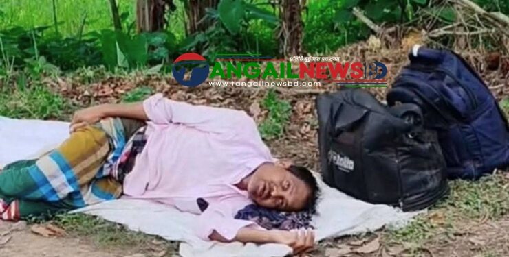 সখীপুরের কালমেঘায় অসুস্থ প্রবাসীকে রাস্তায় ফেলে গেল পরিবার