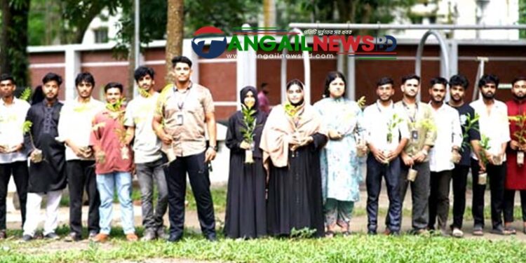 টাঙ্গাইলে সর্বদা নির্ভীক ফাউন্ডেশনের প্রতিষ্ঠাবার্ষিকীতে গাছের চারা বিতরণ