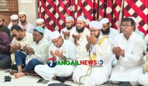 টাঙ্গাইলে মাদরাসা-এতিমখানার শিক্ষার্থীদের খাবার খাওয়ালেন প্রতিমন্ত্রী টুকু