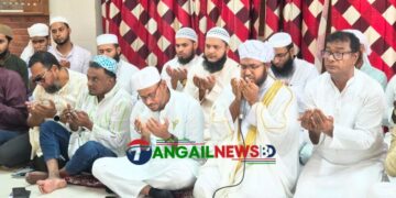 টাঙ্গাইলে মাদরাসা-এতিমখানার শিক্ষার্থীদের খাবার খাওয়ালেন প্রতিমন্ত্রী টুকু
