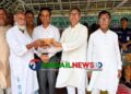 সখীপুরে সেই মায়ের পরিবারের হাতে প্রধানমন্ত্রীর নগদ ২ লাখ টাকা প্রদান