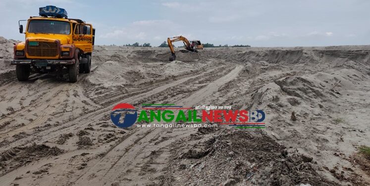 কালিহাতীতে বালুমহালে অভিযানে ১ লাখ ৮০ হাজার টাকা জরিমানা
