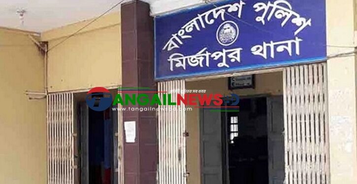 মির্জাপুরে মাদকাসক্ত স্বামীর সঙ্গে অভিমানে কন্যাশিশুকে হত্যার পর মায়ের আত্মহনন!