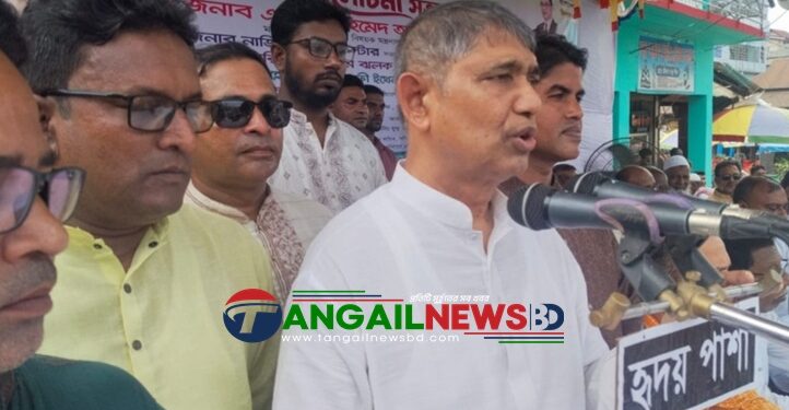 বর্তমান সরকার সিল মেরে রাতে ভোট দিয়ে জোর করে নির্বাচিত হয় নাই- মন্ত্রী আযম খান