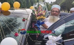 সখীপুরে টানা ৩০ বছর শিক্ষকতা শেষে রাজকীয় আয়োজনে বাড়ি ফিরলেন শিক্ষক