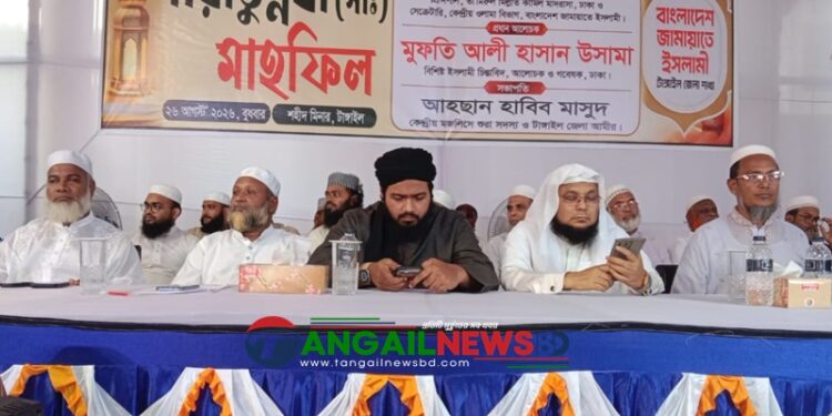 কাদা ছোঁড়াছুড়ি বন্ধ করে রাসুলের আদর্শে রাষ্ট্র প্রতিষ্ঠা করতে হবে- মুফতি আলী হাসান উসামা