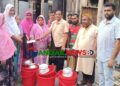 টাঙ্গাইলের দেওলায় আগুন লাগা চার পরিবারকে টুকুর পক্ষে আর্থিক সহায়তা প্রদান