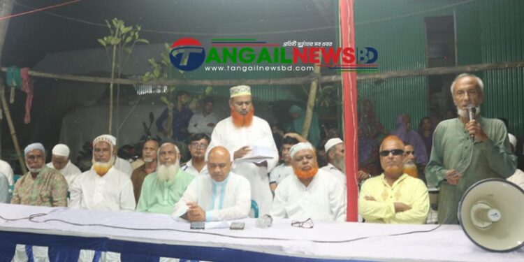 গোপালপুরের হাদিরা ইউপির চেয়ারম্যান পদপ্রার্থী হেলালের উঠান বৈঠক