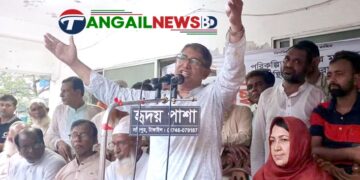 শেখ হাসিনা আসবেন না, দিল্লিতে বসে ষড়যন্ত্র করছেন- মন্ত্রী আযম খান