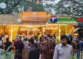 টাঙ্গাইলে ব্যতিক্রমী সুইট ফেস্টিভ্যালে মিষ্টি খাওয়া ও কেনার ধুম পড়েছে