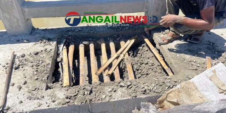বাসাইলে দশ কোটি টাকার সেতুতে রডের বদলে বাঁশ দিয়ে ঢালাই