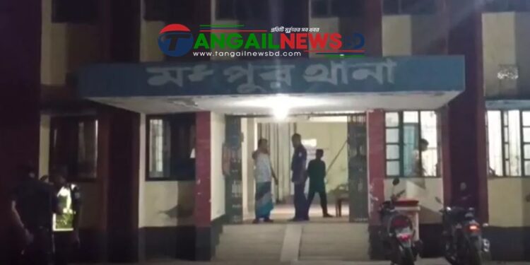 মধুপুরের জলছত্র সড়কের পাশ থেকে ঝুলন্ত ব্যক্তির লাশ উদ্ধার